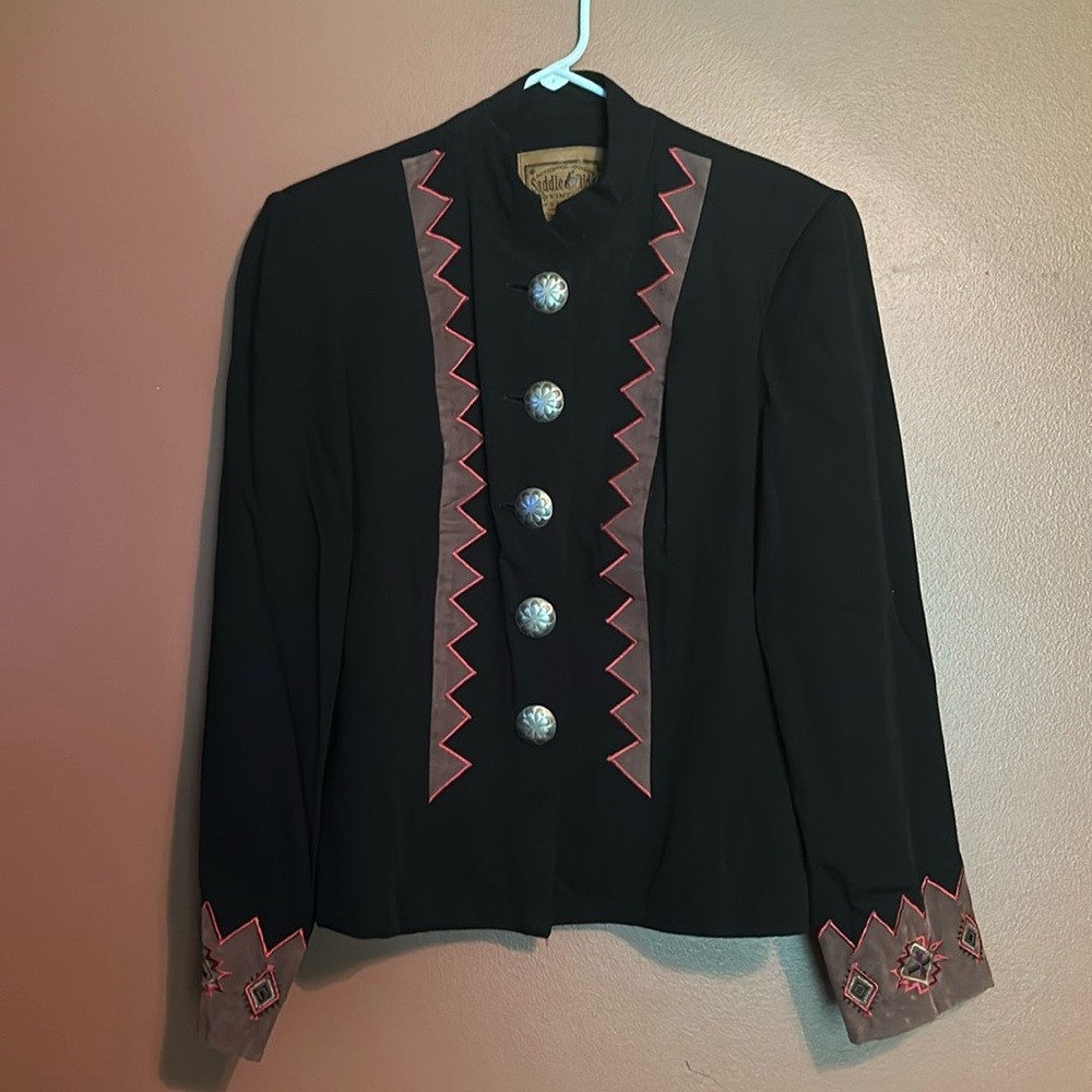 Saddle ridge, black, button up blazer with padded shoulders.